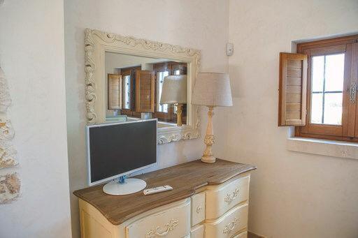 Bed and Breakfast Trullo Grace -Trulli Anti' Charme & Relax Альберобелло Екстер'єр фото